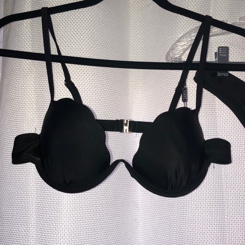 NEVER WORN BLACK BIKINI